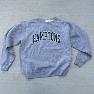 Brandy Melville Hamptons Crewneck